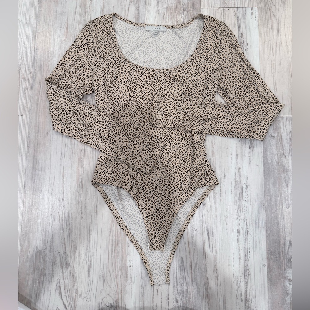 Gaze Leopard Print Top